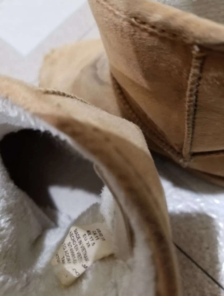 Winter Boots Size 11 - photo 3