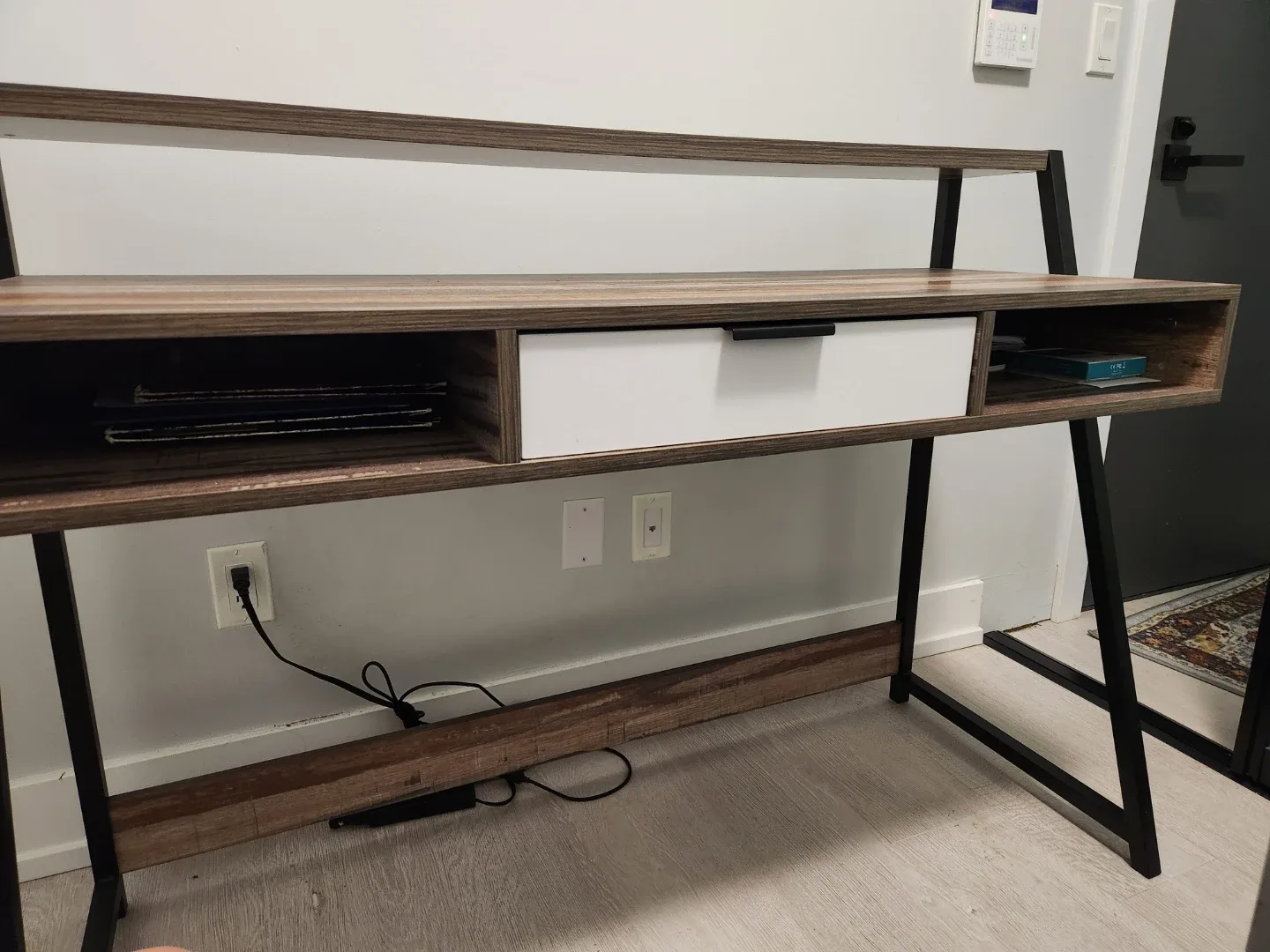 Office Desk image indicator(8)