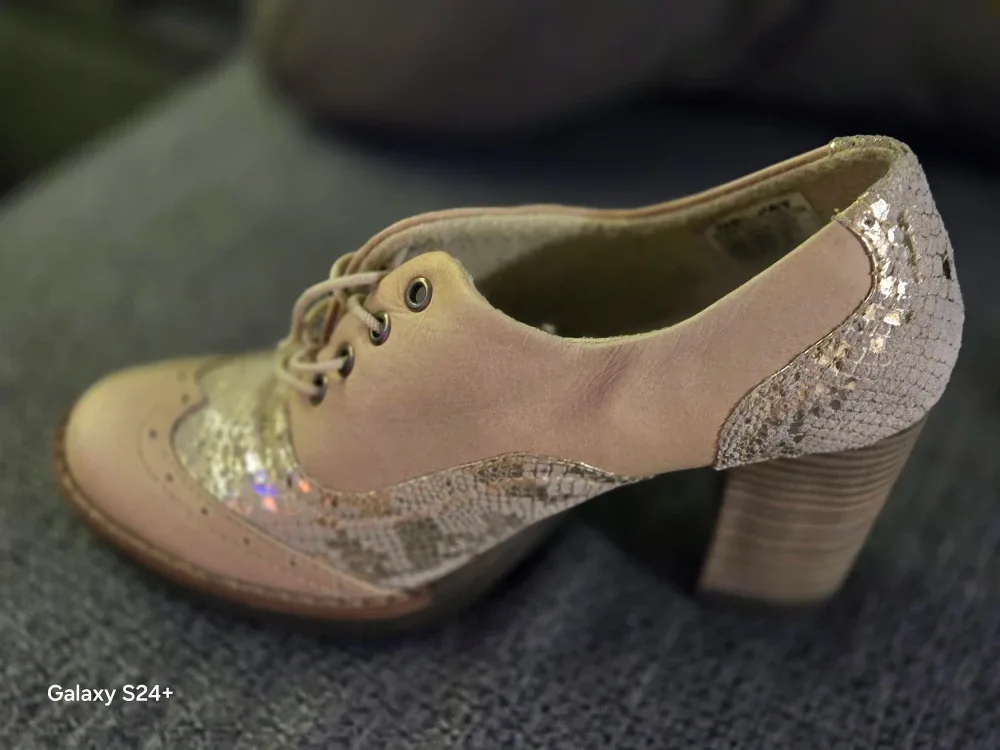 Beige Lace-Up Heels - Size 38 image indicator(3)