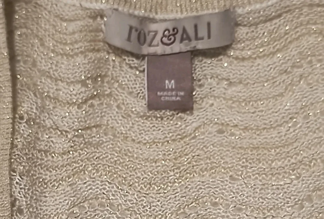 Roz & Ali Cardigan - Size M 3/4 sleeve image indicator(3)