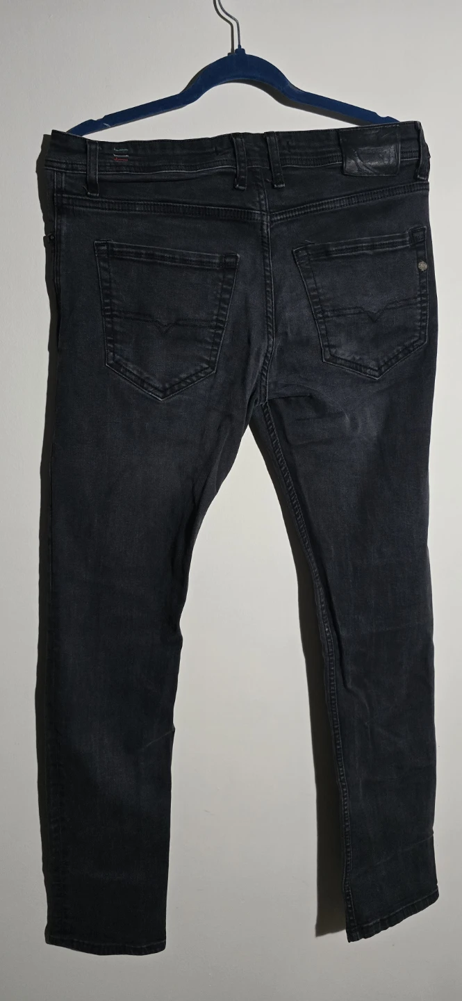 Diesel D.N.A. Black Distressed Jeans - photo 4