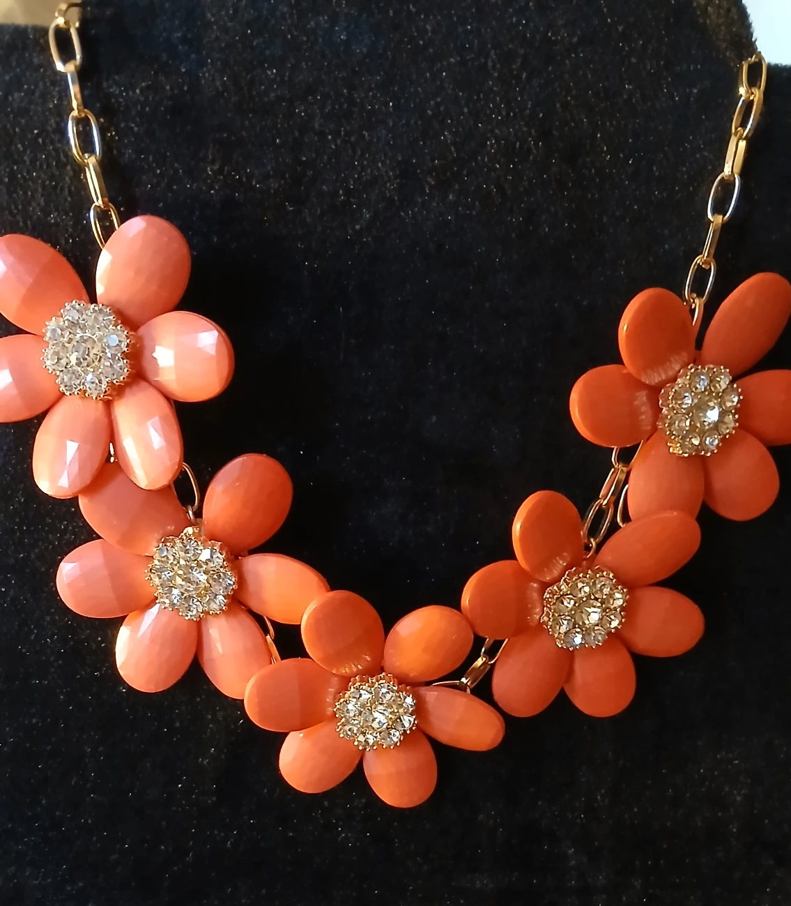 Amrita Singh Mid-Century Inspired Orange Floral Necklace