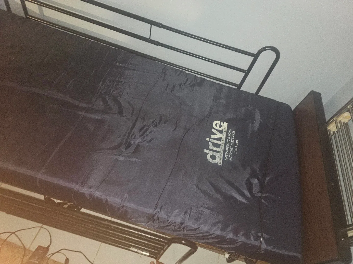 Drive Medical Therapeutic Support Mattress image indicator(3)