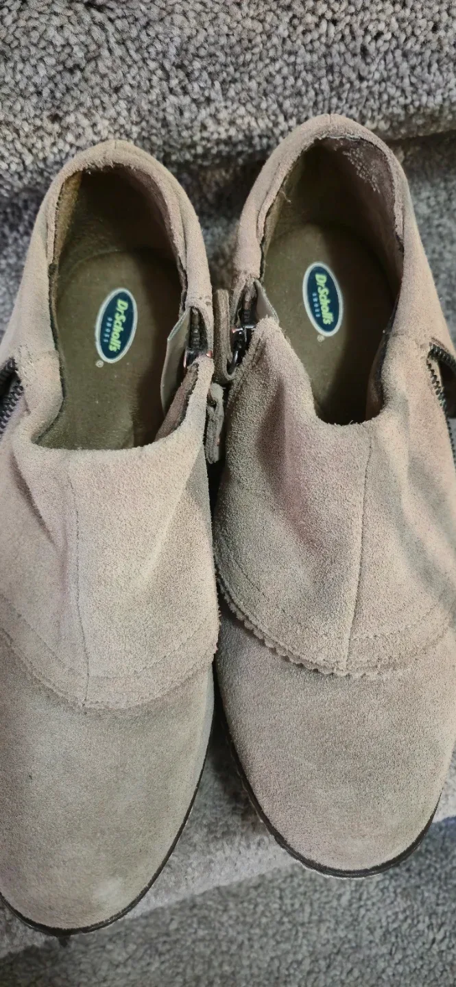 Dr. Scholl's Suede Shoes image indicator(3)