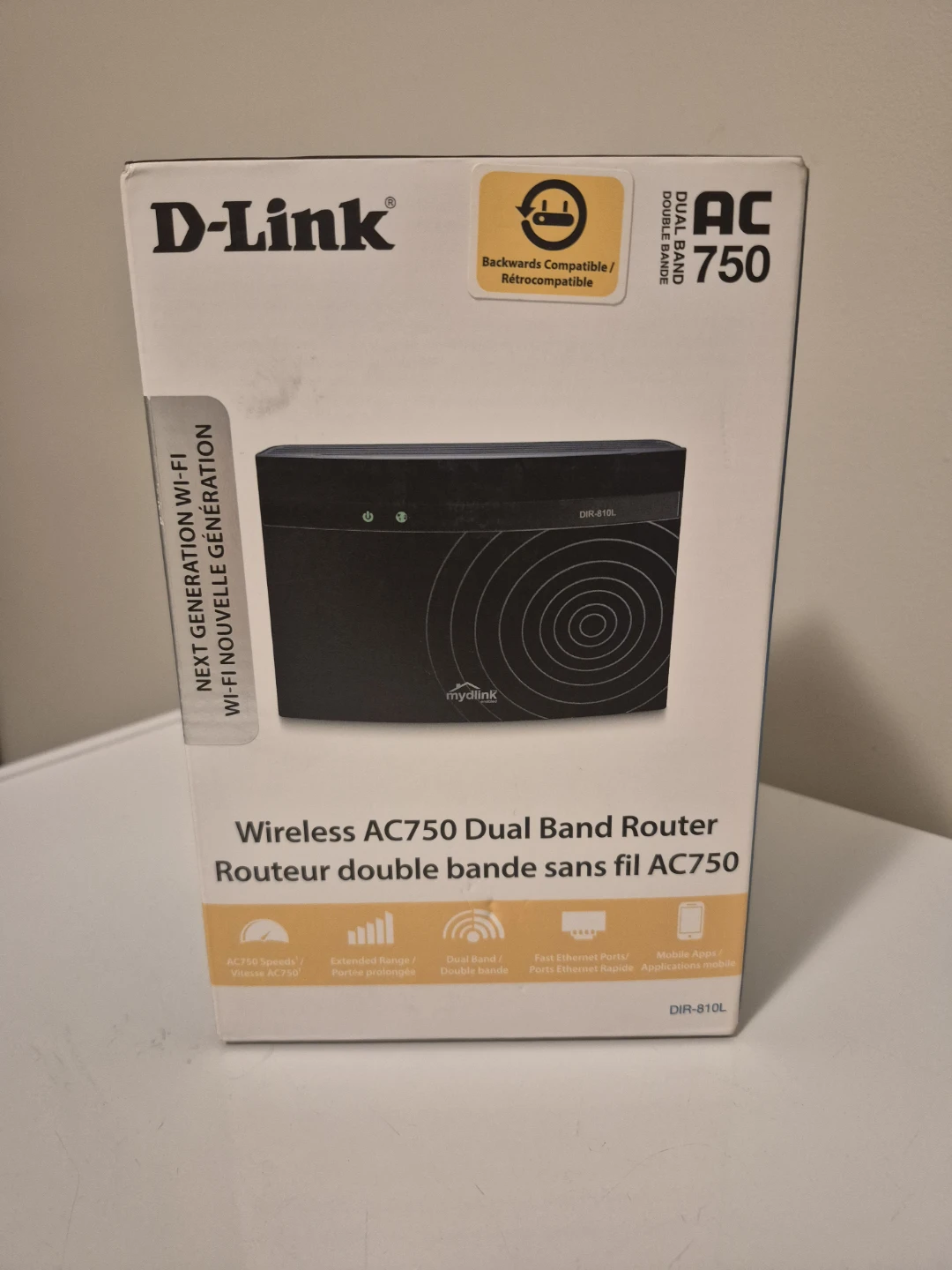 D-Link DIR-810L Wireless AC750 Dual Band Router #Gifting