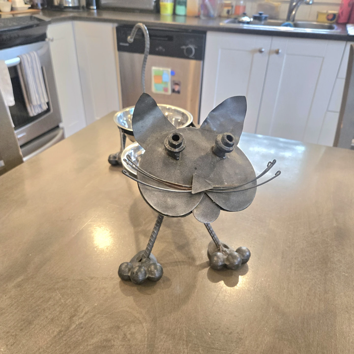 Metal Cat Sculpture Double Pet Bowl Stand - photo 4