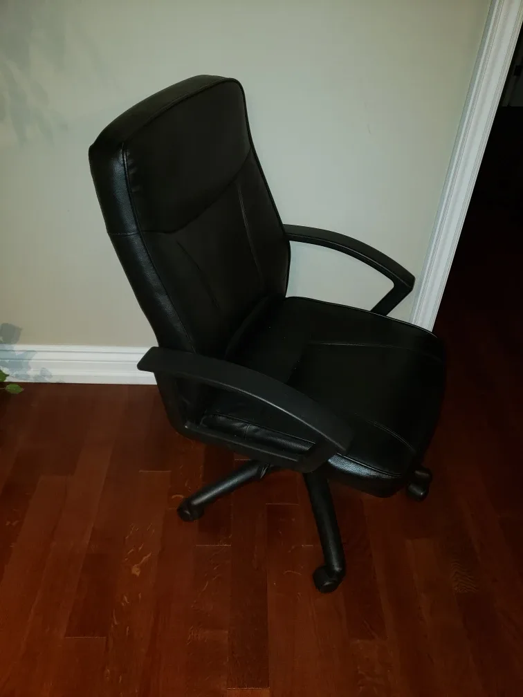 Black Office Chair image indicator(2)