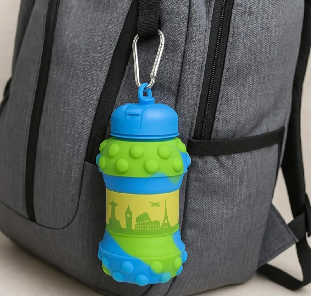 Foldable Water Bottle - Blue & Green image indicator(3)