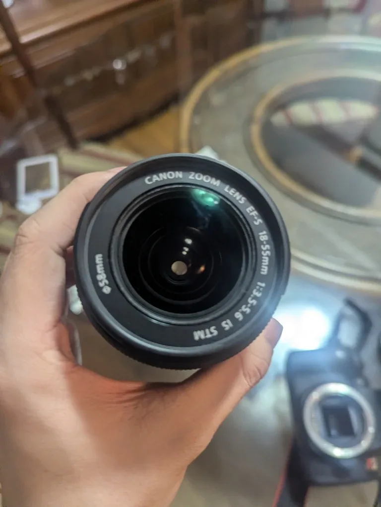 T6i Canon Camera + Accessories  (LIKE NEW) image indicator(7)