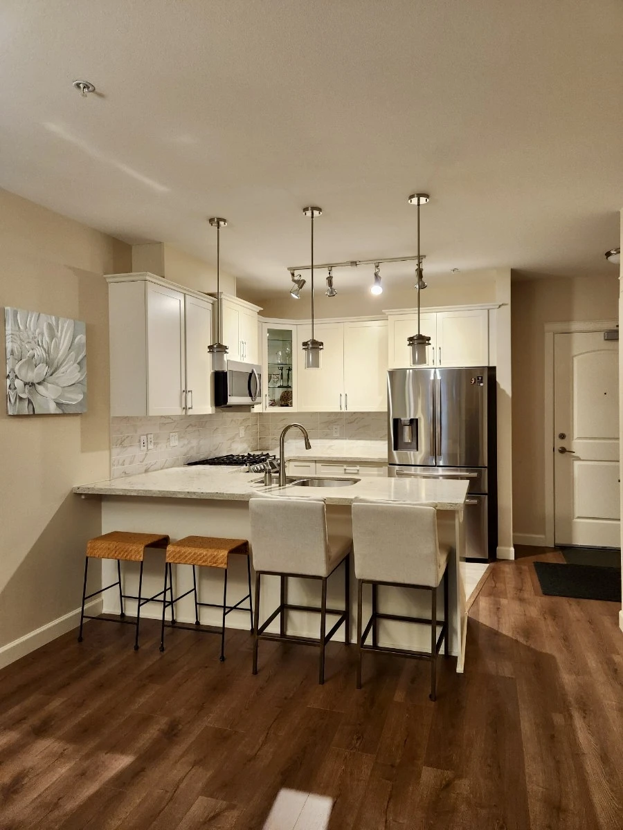 Condo at Yorkson Park 2 Bedroom + Flex Room + 2 Bath (Langley) - photo 2
