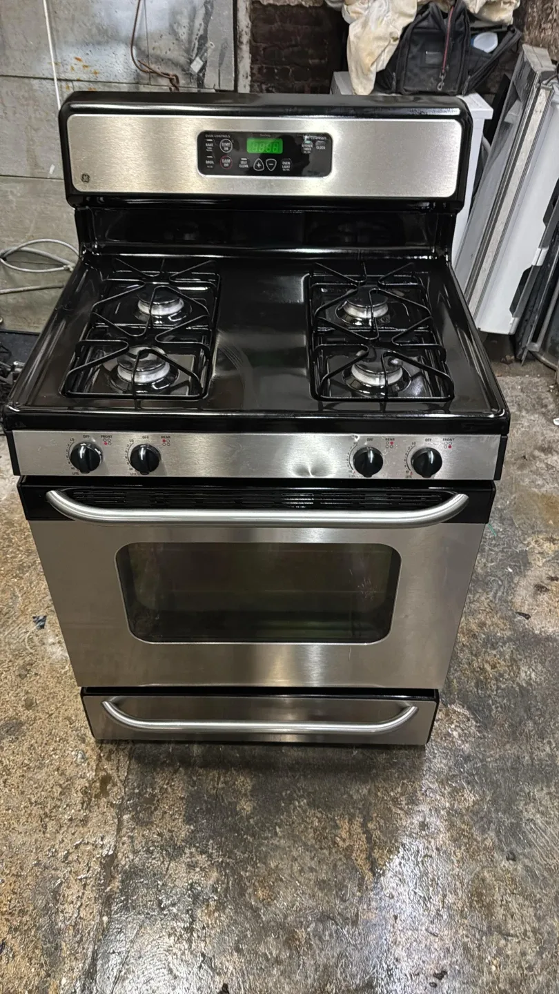 Ge 30in SS gas stove FREE DELIVERY INSTALL WARRANTY thumbnail