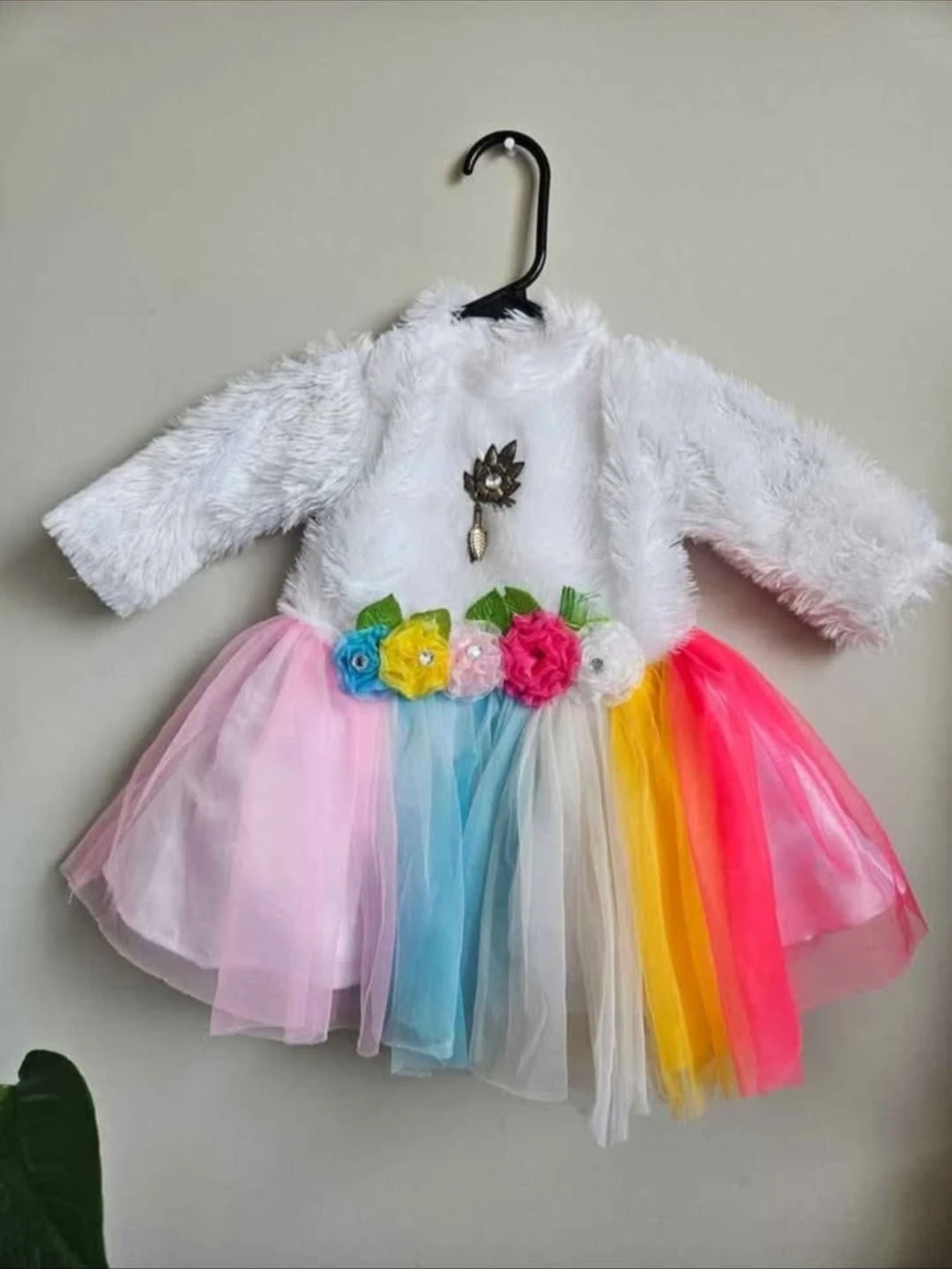 Girls' Party Dresses - Assorted Styles & Sizes - photo 3