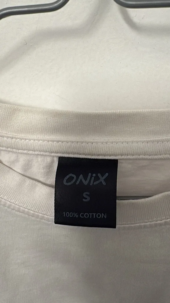 ONIX White Long Sleeve Shirt - Size S image indicator(2)
