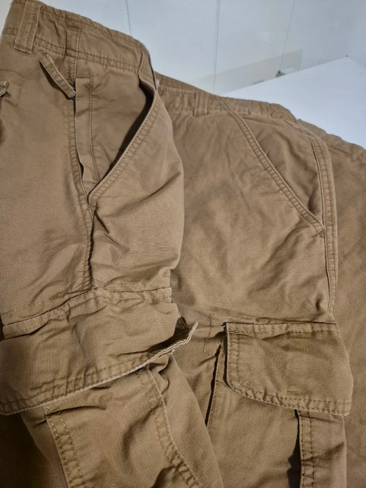 Wind River Outfitting Co. Cargo lined  Pants 40x32 image indicator(2)