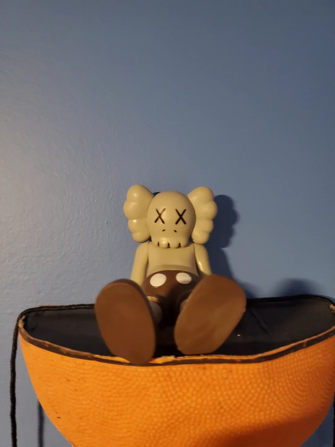 Kaws Companion Resting Place Figure