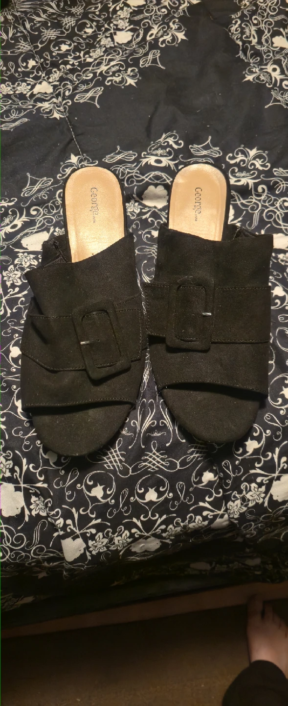 George Black Heeled Mules