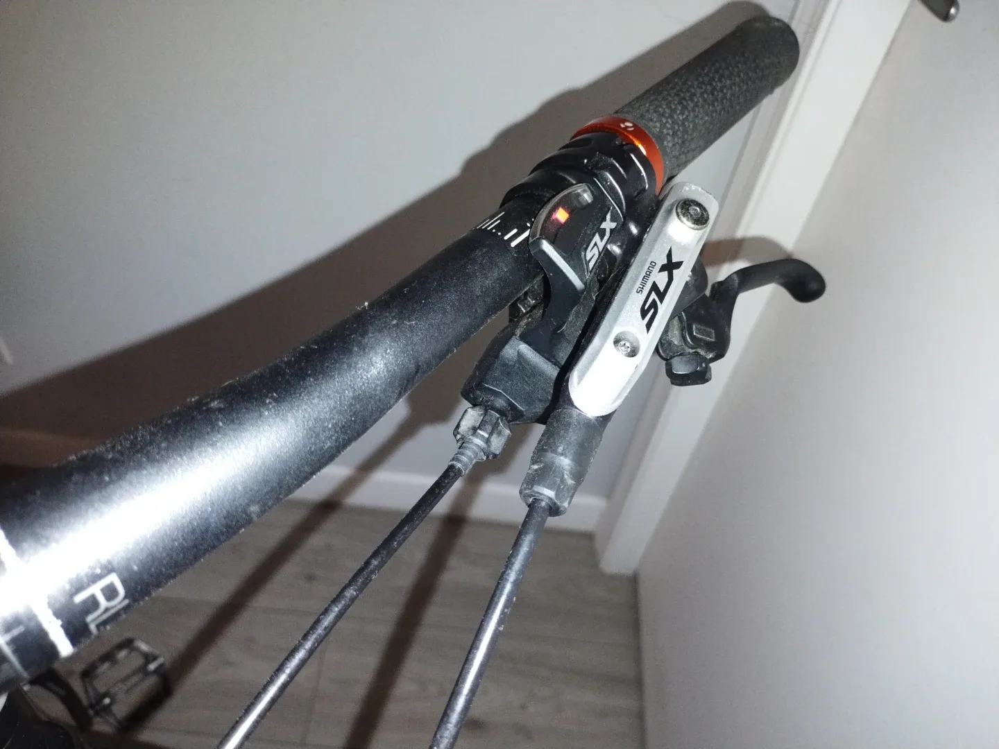 Trek Mountain Bike - 29" Wheels image indicator(7)