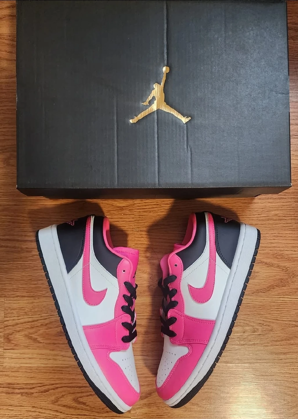 Air Jordan 1 Low Pink Black White
