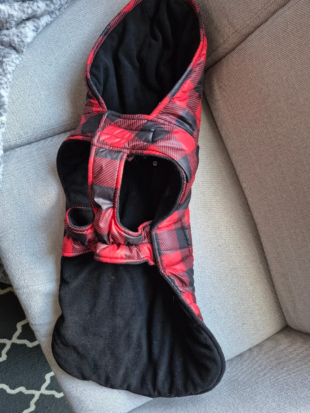 Silver Paw Dog Coat - Size L/XL image indicator(4)