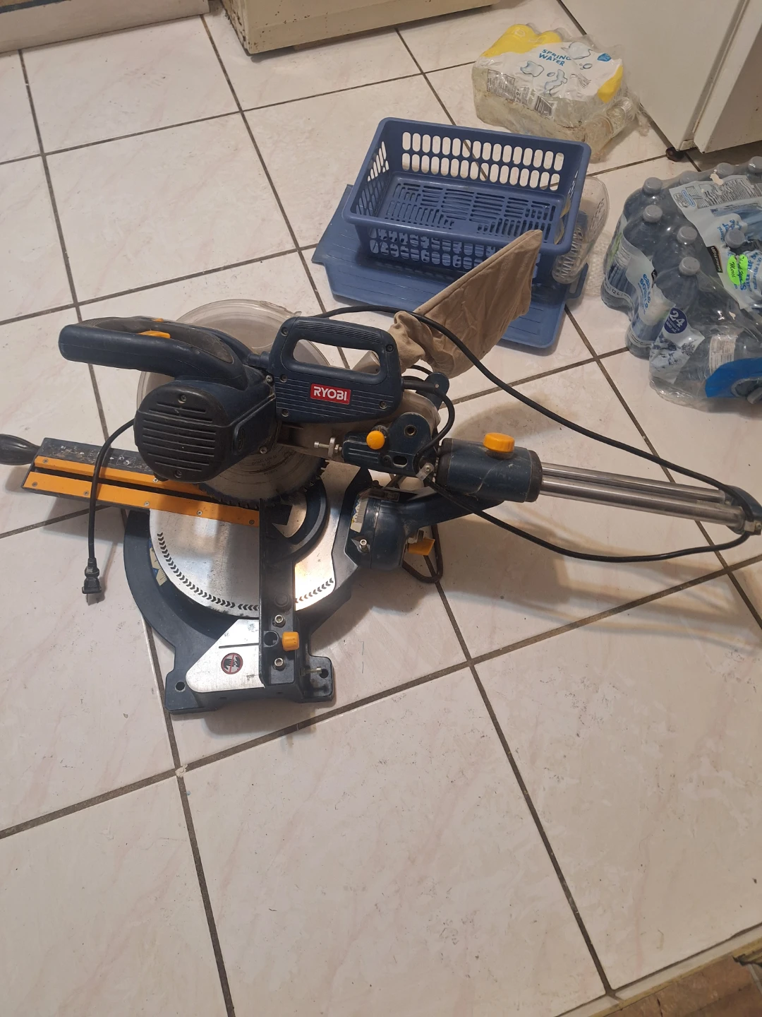 Ryobi Miter Saw.  buzz saws and discs