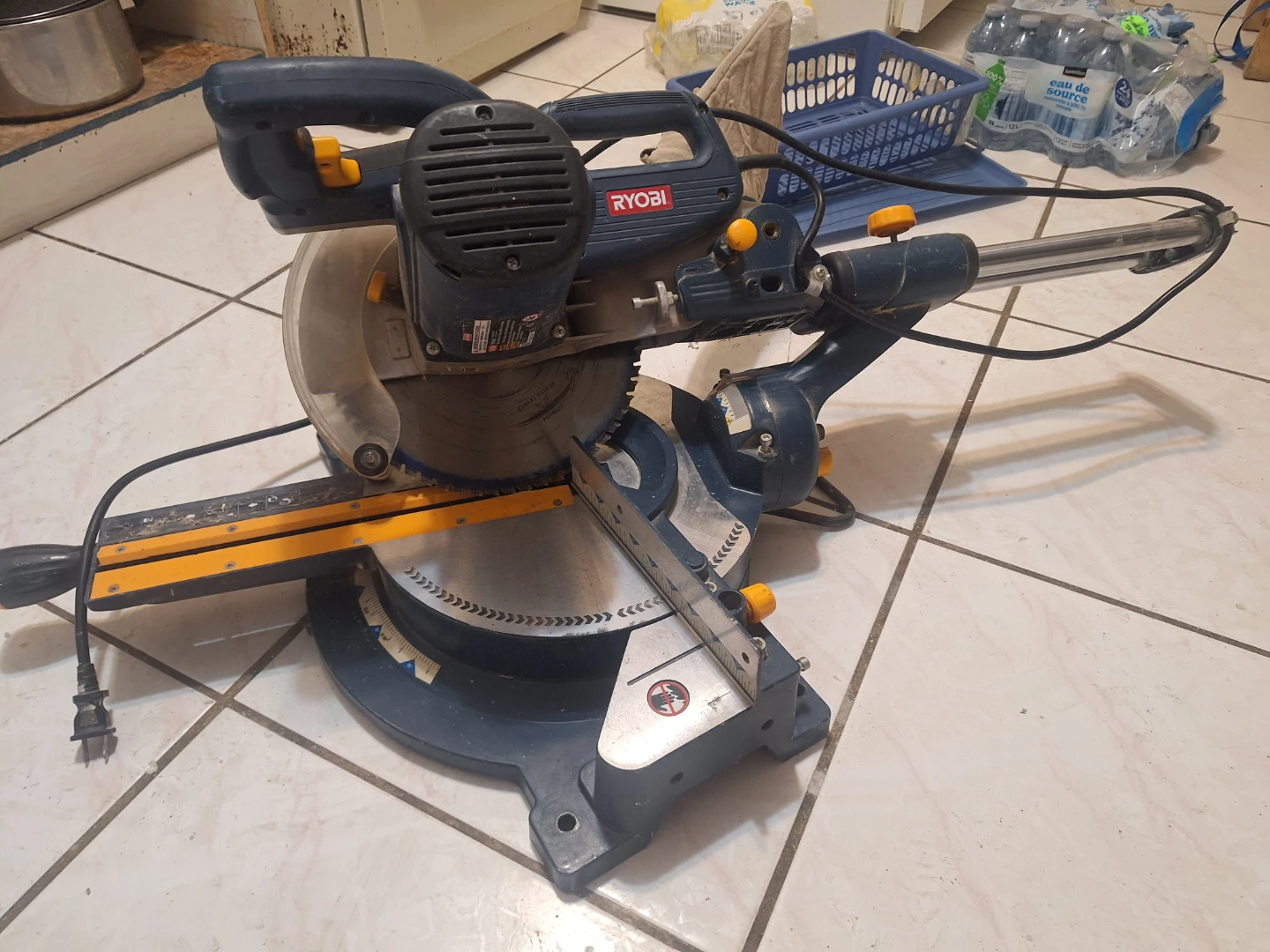 Ryobi Miter Saw.  buzz saws and discs - photo 4