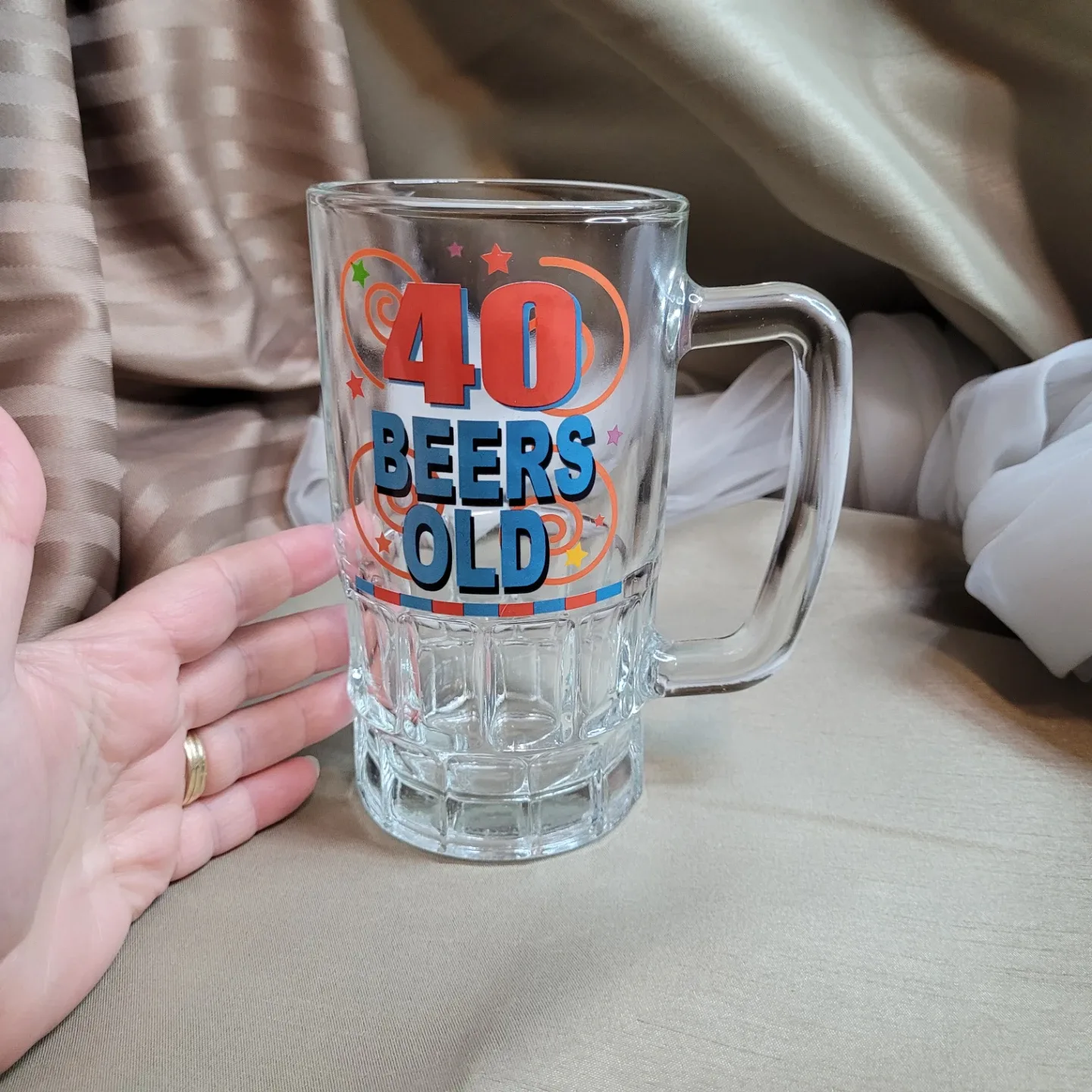 6 1/4" x 3 1/2" Glass Beer Mug - 40 Beers Old- Mug image indicator(5)