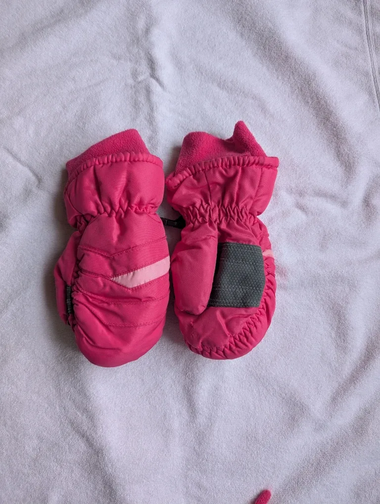 Girls sz 4-6 years Hot Paws gloves image indicator(2)