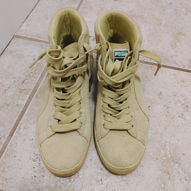 Puma Suede High-Top Sneakers size 8.5 image indicator(2)