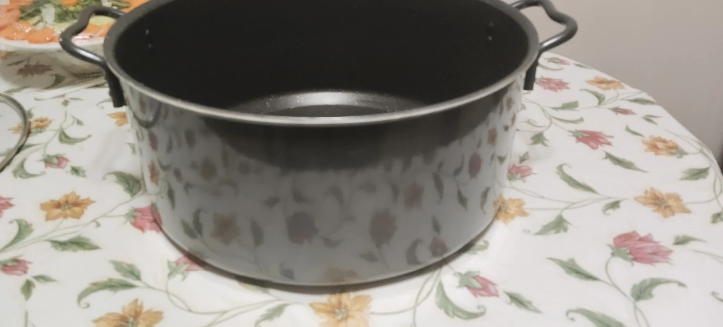 Large Stock Pot with Lid - photo 3