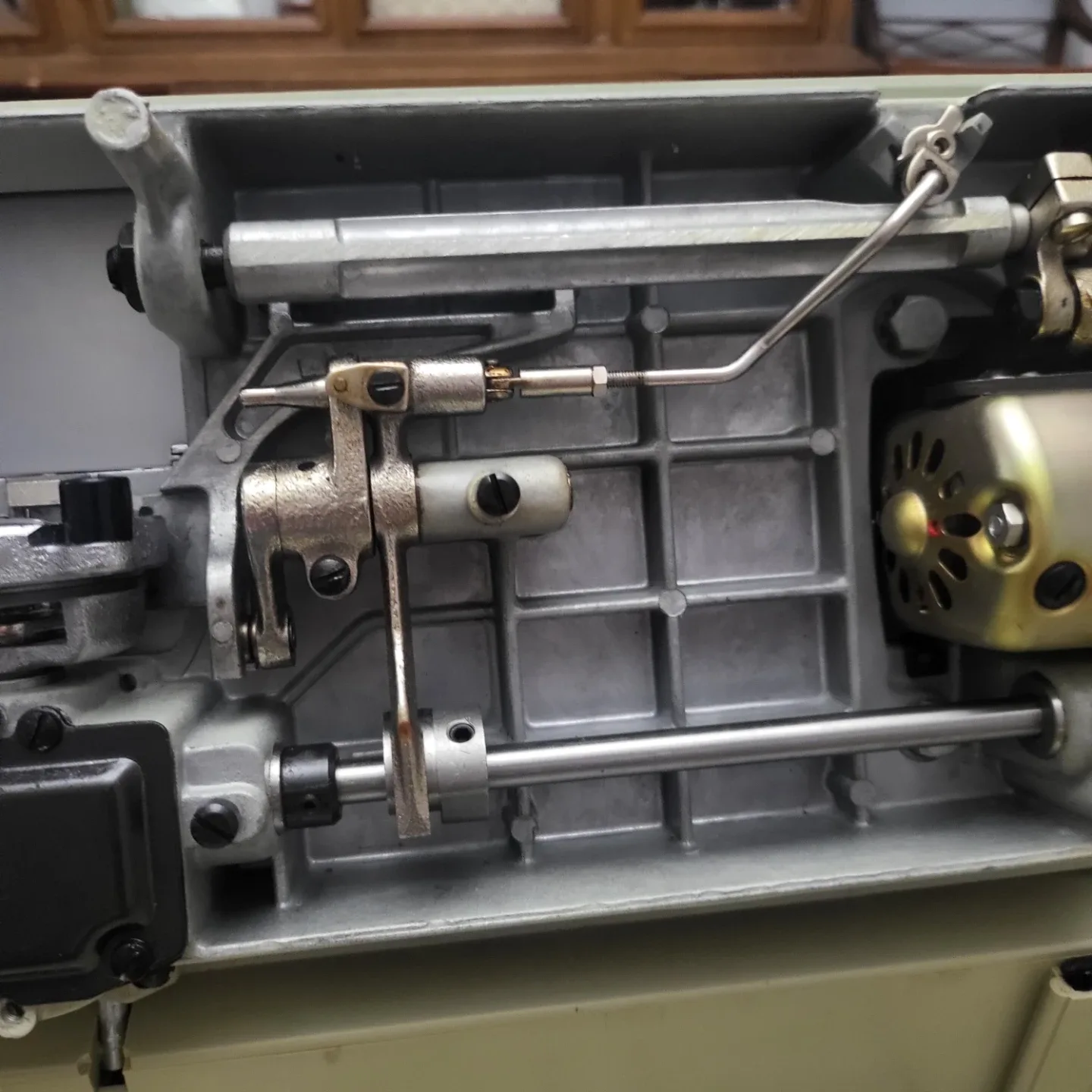 VTG 1967 Sears Kenmore Sewing Machine image indicator(10)