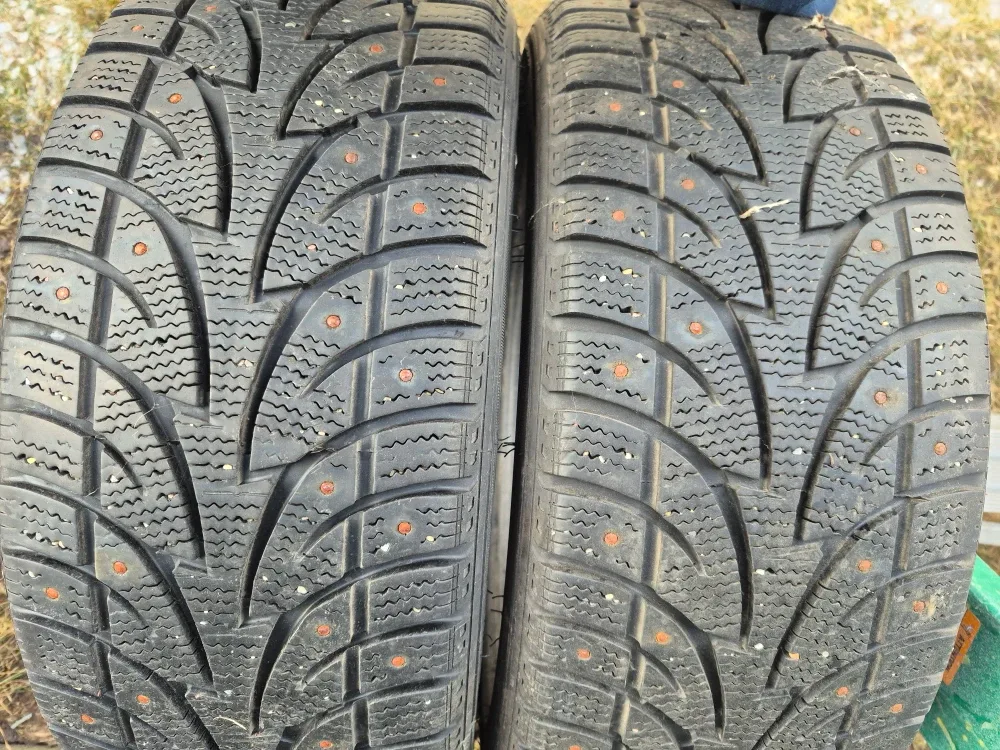 Laufenn I FIT IZ LW71 Winter Tire 215/45R17 image indicator(7)