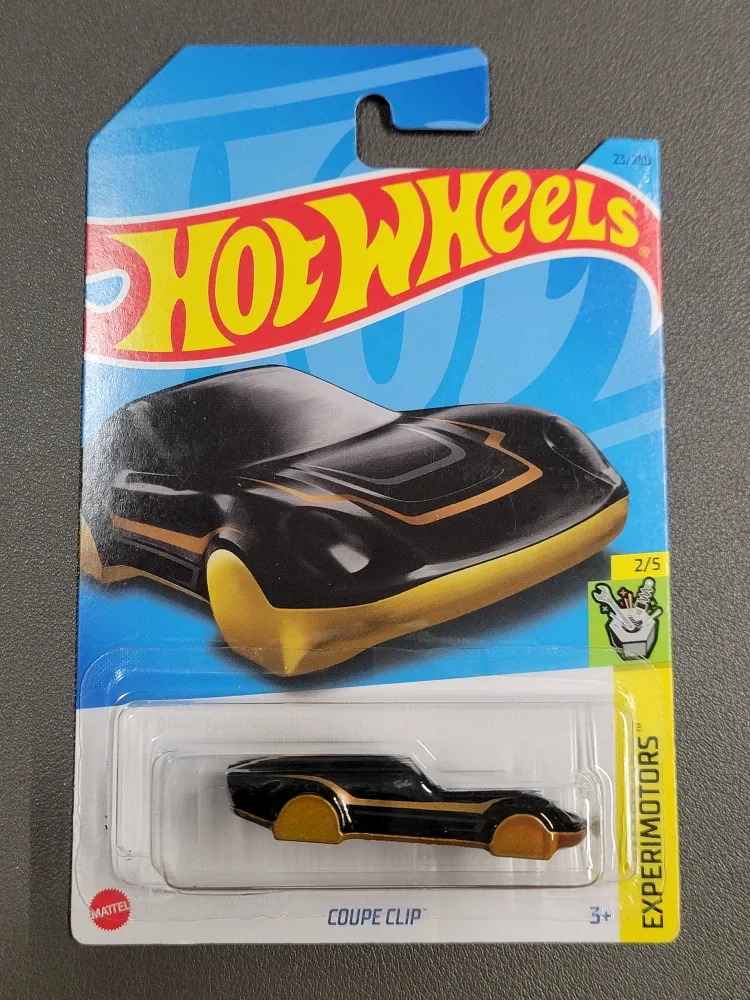 Hot Wheels Coupe Clip Keychain