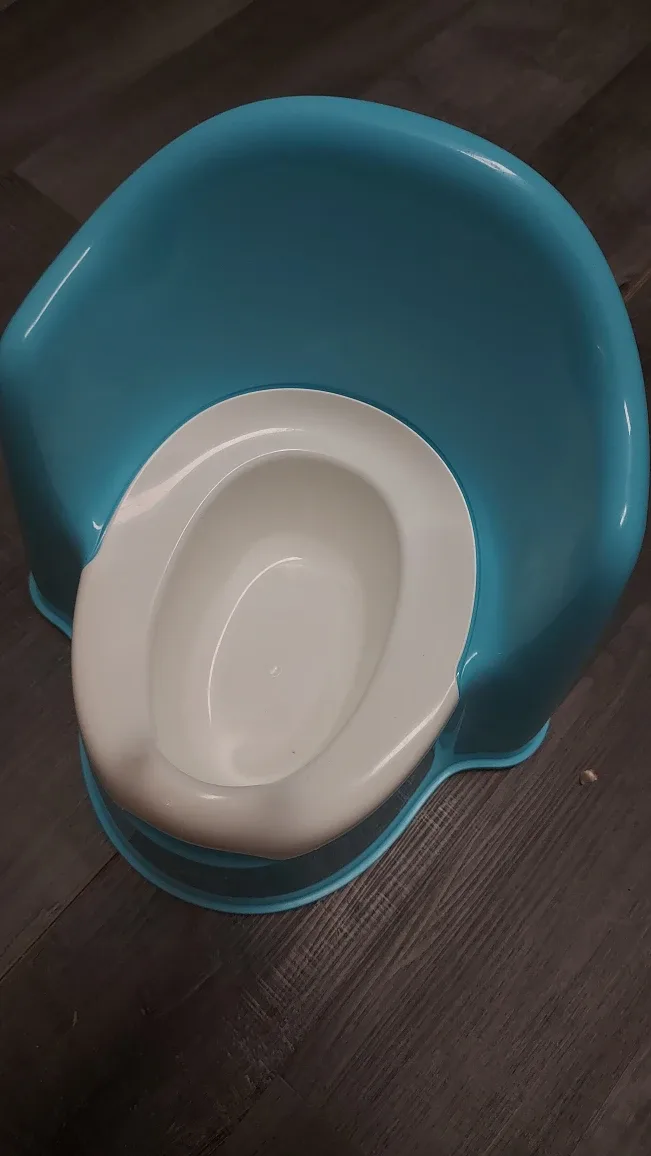 BabyBjörn Potty Chair - Blue image indicator(2)