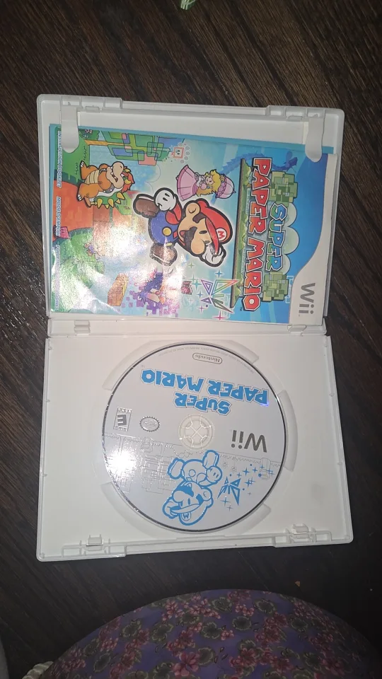 Super Paper Mario - Nintendo Wii Game image indicator(3)