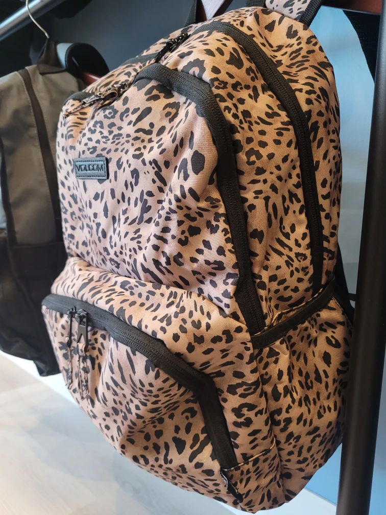 Volcom Women's Backpack - NEW!!! - photo 2