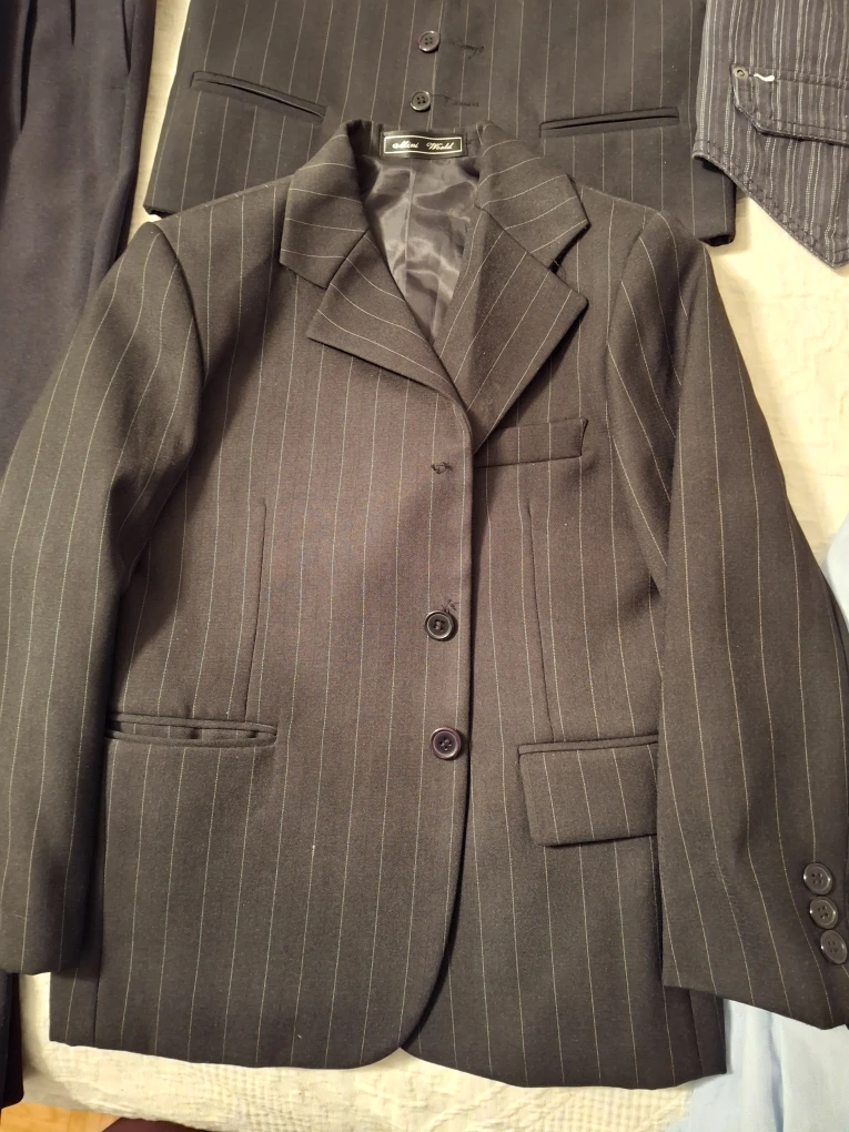 Boys' Size 6-8 bundle - Blazer, Pants, Vests, Shirt & Tie - photo 5