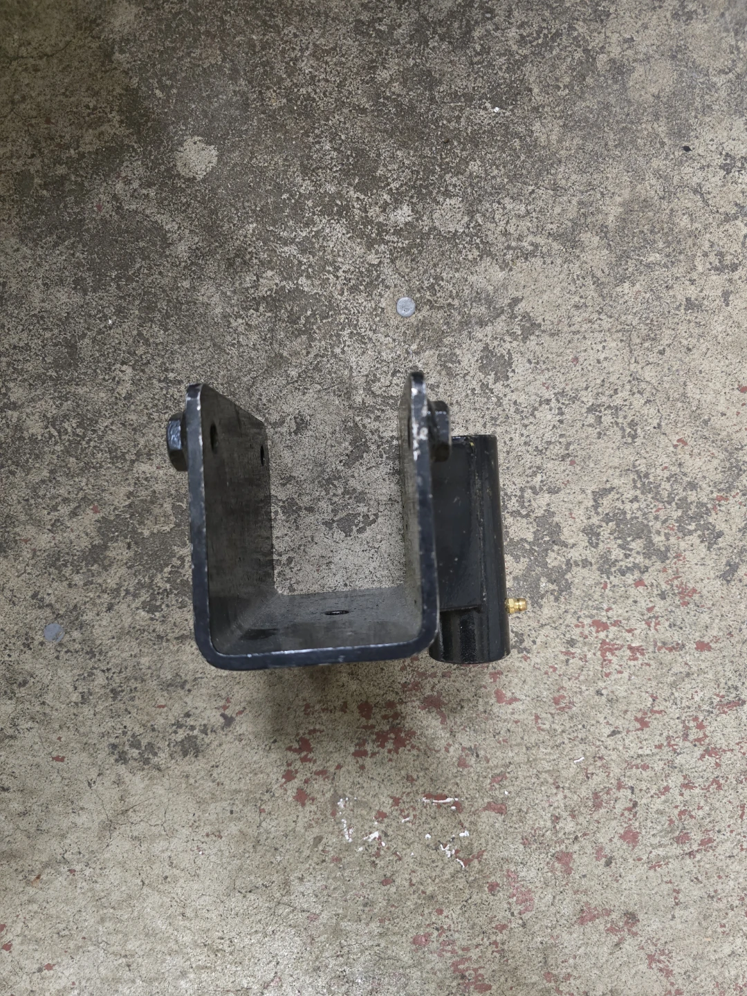 Trailer Hitch Receiver - Black