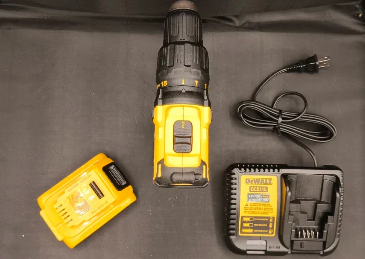 DeWalt DCD778 Cordless Hammer Drill image indicator(2)