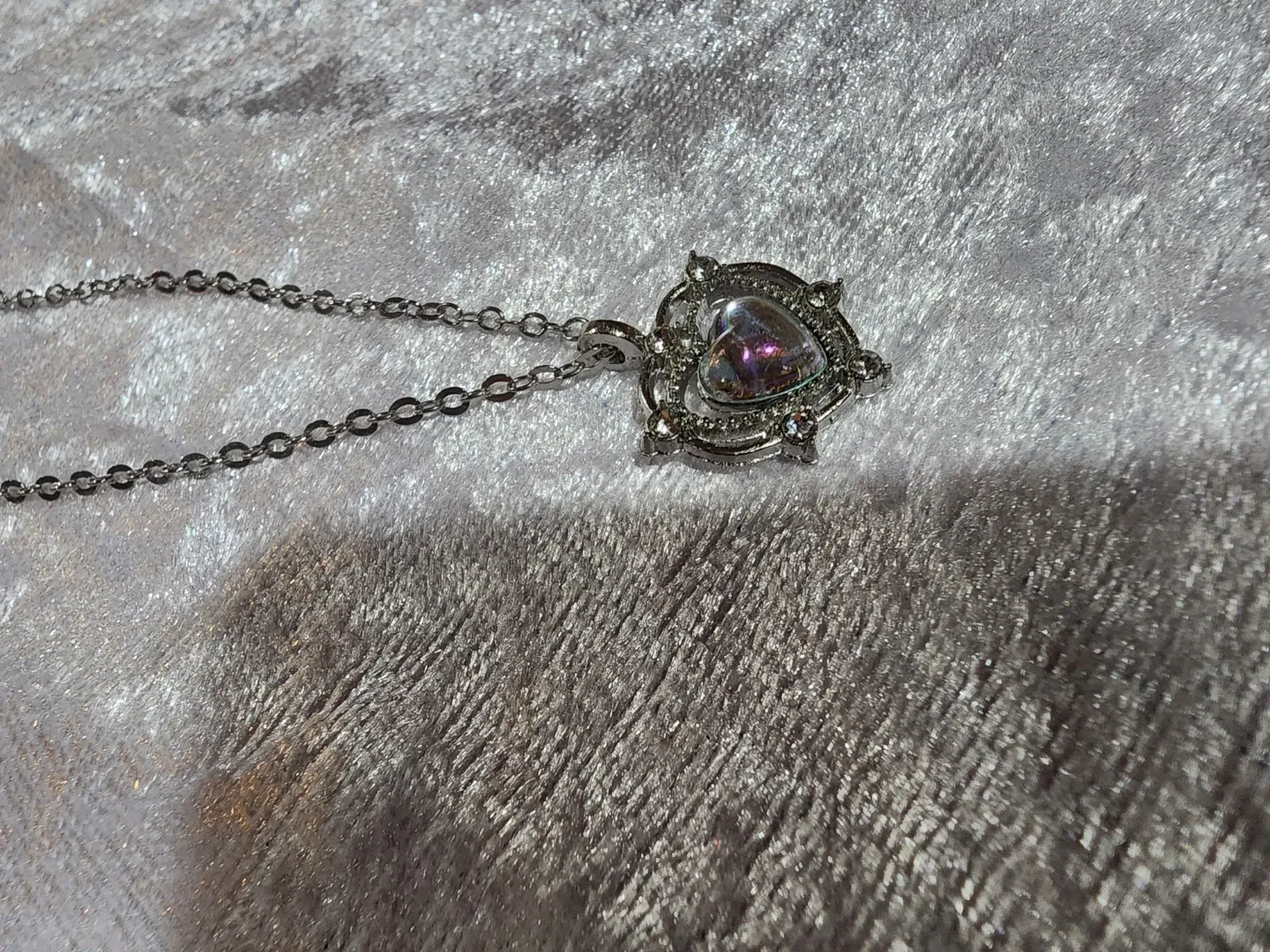 Various necklaces image indicator(2)