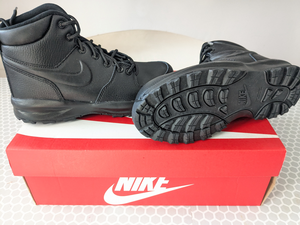 Nike Menoa Leather Waterproof Boots