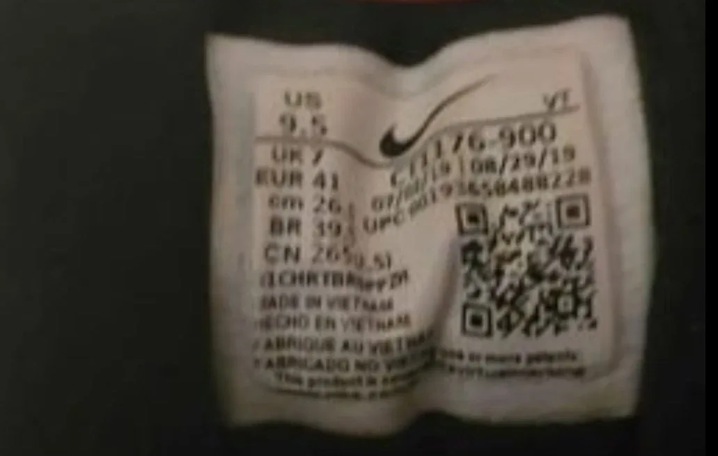 Nike Air Max 97 Gold image indicator(7)