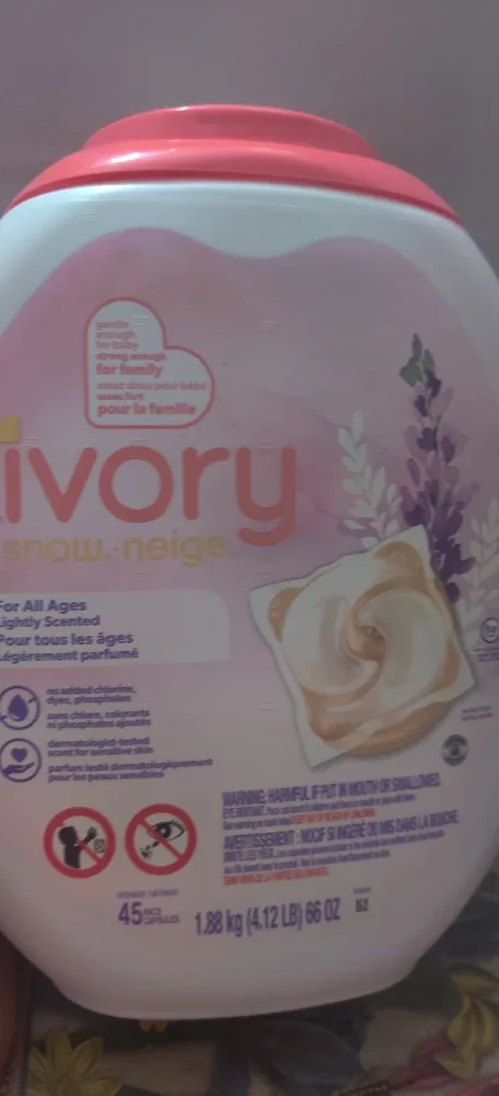 Ivory Snow Laundry Detergent Pods - 45 count image indicator(4)