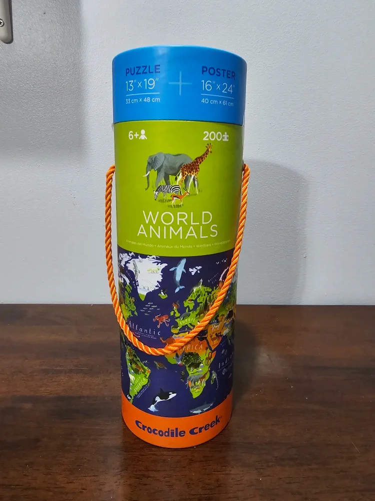 Crocodile Creek World Animals Puzzle & Poster image indicator(2)