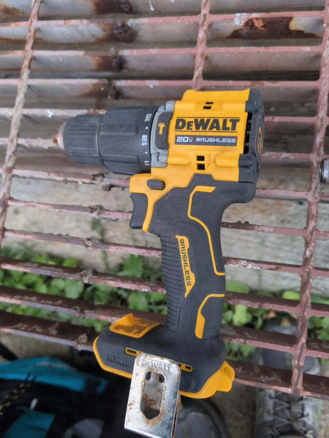 DeWalt Atomic 20V Brushless Compact Drill