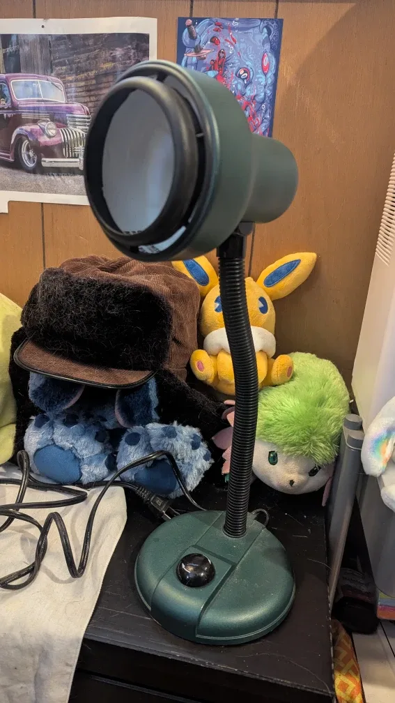 Green Desk Lamp image indicator(2)