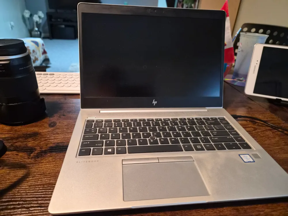 HP Elitebook Laptop - Windows 11 Pro image indicator(5)