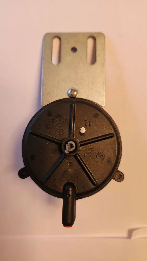 101256-01 Switch-Pressure (0.85) image indicator(2)