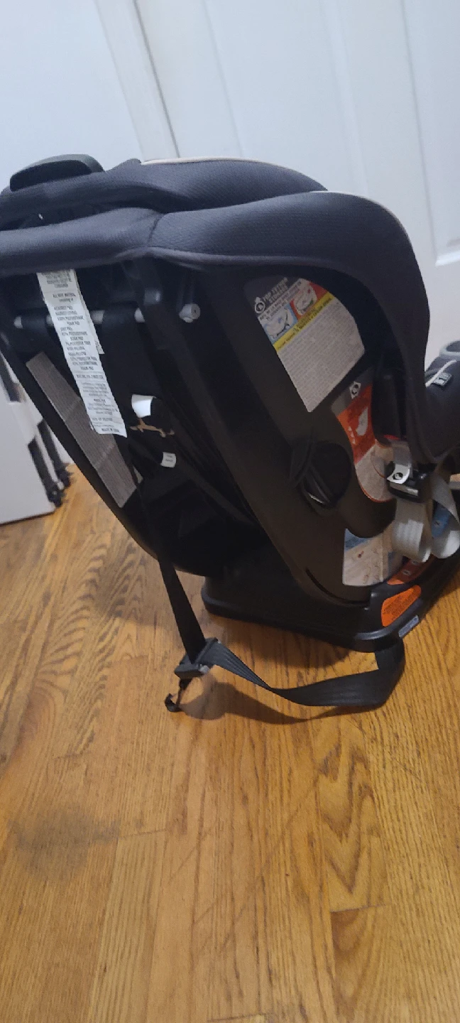 Graco Extend2Fit Convertible Car Seat - photo 3
