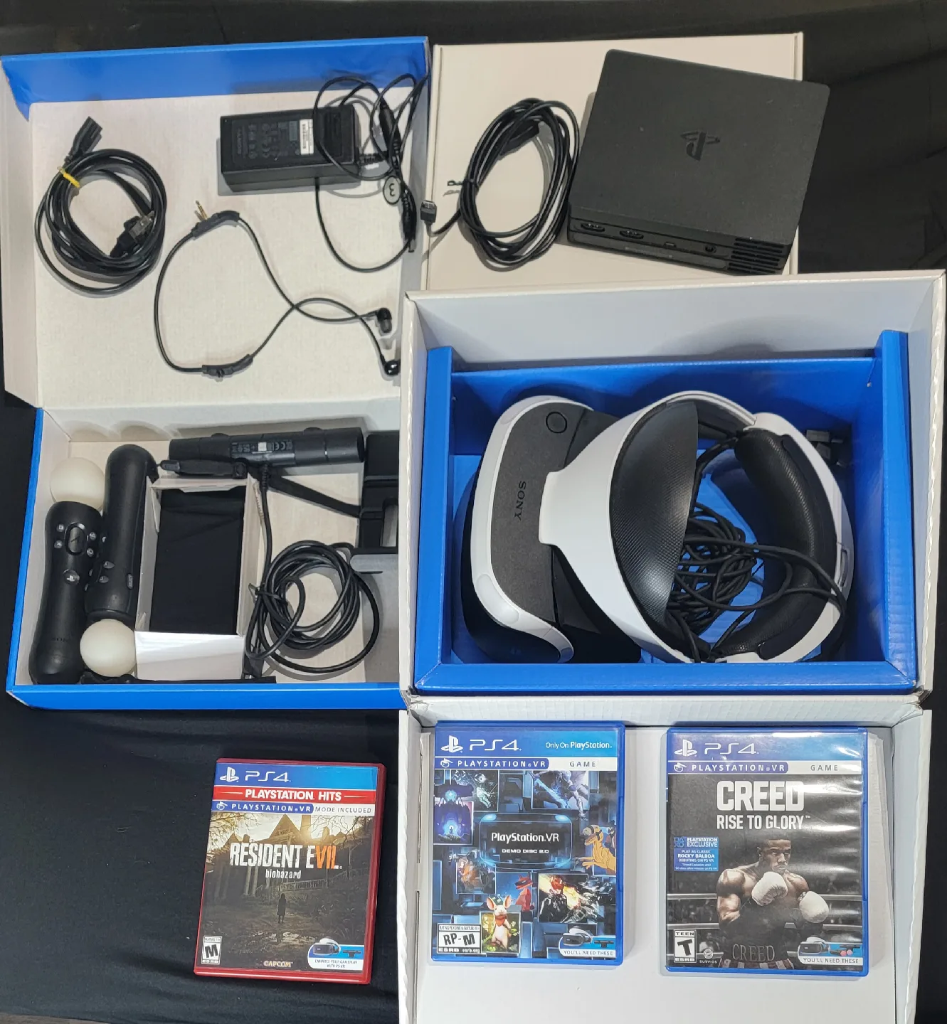 Sony PlayStation VR Bundle - Great Condition! image indicator(7)