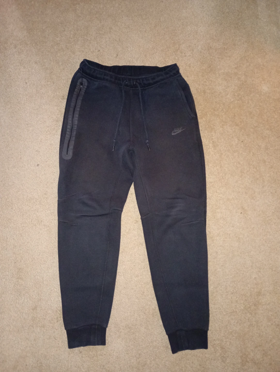 Nike Tech Fleece Pants - Size M